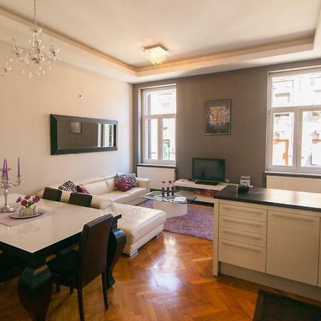 Apartman Luni Rijeka Bagian luar foto