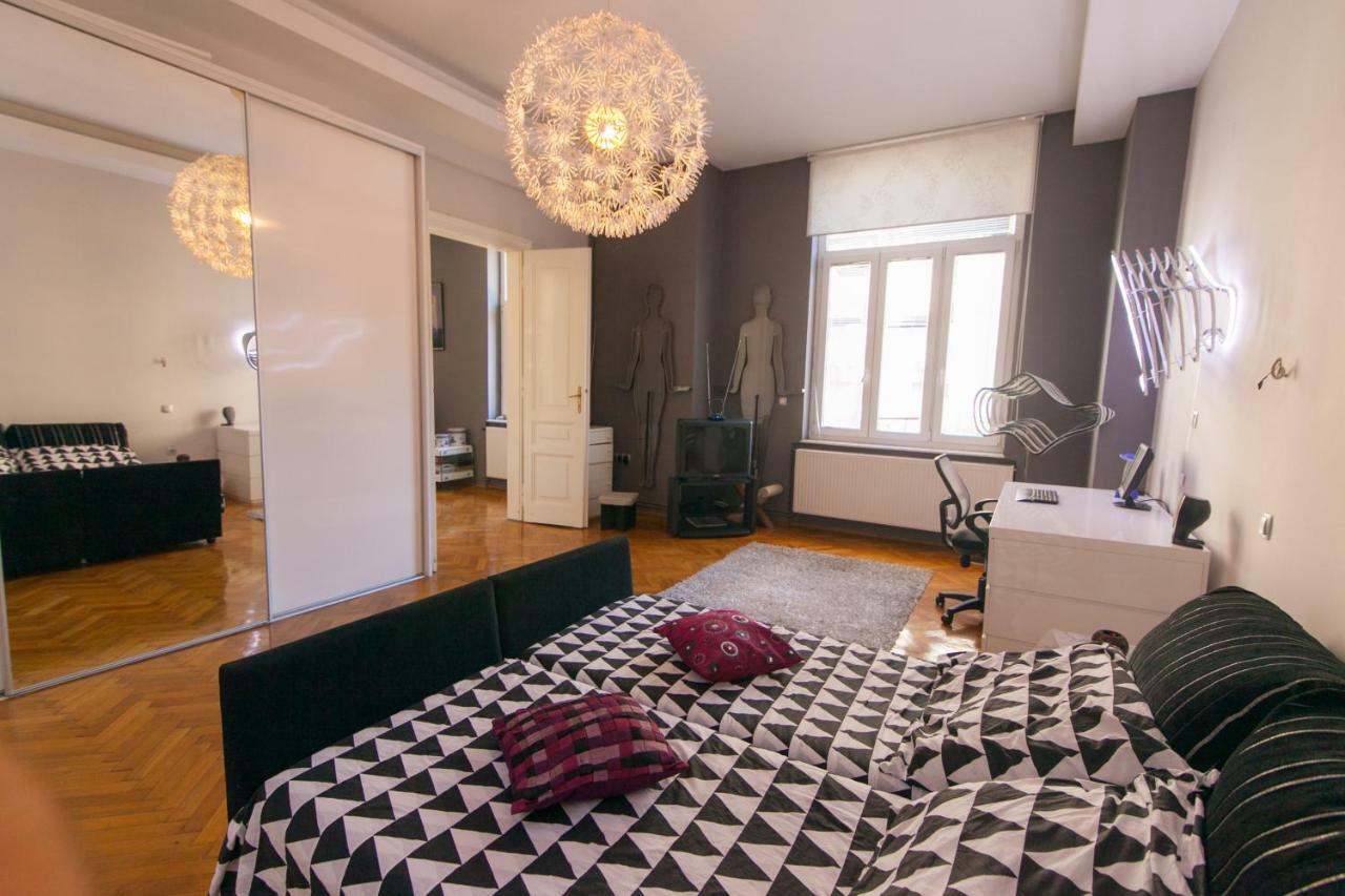 Apartman Luni Rijeka Bagian luar foto